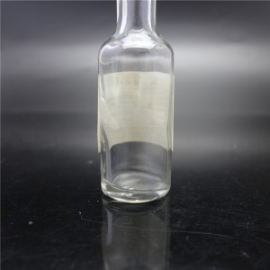 shanghai factory sale clear sauce glass bottles 62ml