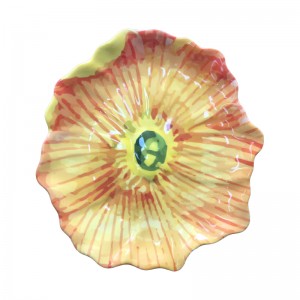 Vendita all'ingrosso di fabbrica in melamina a forma di fiore Piastre di carica di colore