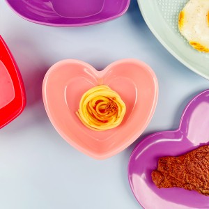 Wholesale High-quality Cute Mini Japanese Style Solid Color Round/Heart Shape Melamine Dipping Dish Plate Sauce Dishes