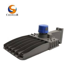 LED Shoebox Lampione stradale Fotocontroller Twist Lock e All in One personalizza diverse tensioni e valori di impermeabilità
