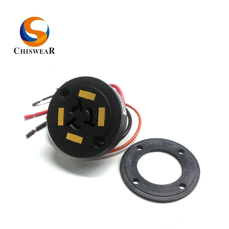China ANSI C136.41 7 PIN Twist Lock Receptacle JL-260C factory and  manufacturers