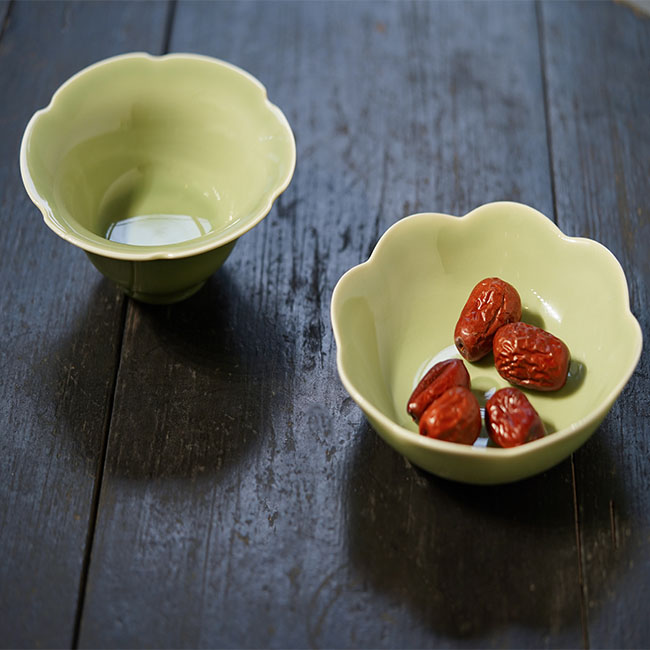 Handmade Ceramic Flower Mouth Bowl Blue Japandi Style Designs Featured Image