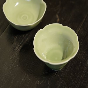 Handmade Ceramic Flower Mouth Bowl Blue Japandi Style Designs