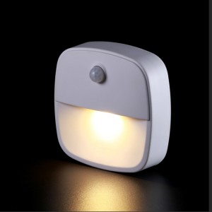 Raspon detekcije 1-5m LED Pir aktivirano svjetlo senzora pokreta u noćnim svjetlima