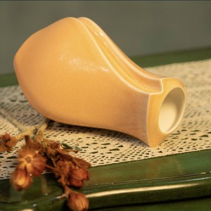 Tangent-shaped Art Creative Pink Flower Ceramic Vase