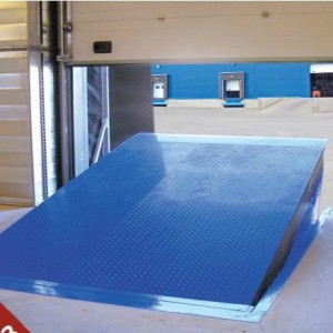DCQG-12 Stationary Container Load Ramp