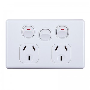 Australia SAA double wall socket with extra switch vertical 250V 16A Clipol