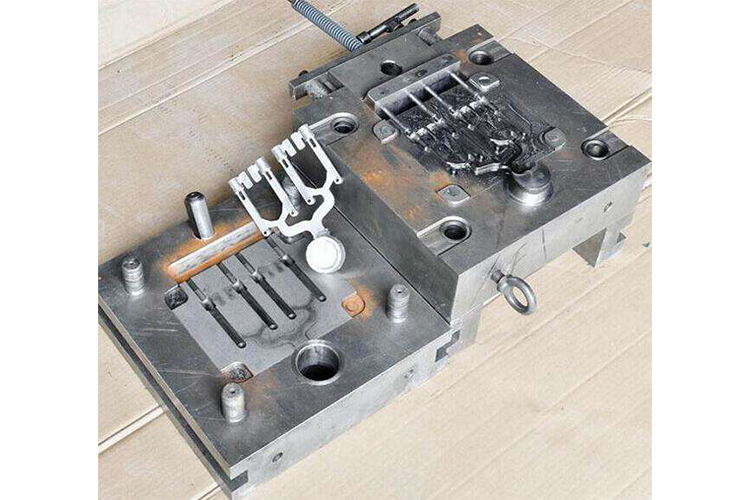 Die casting mold mould (8)