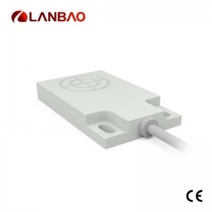 Plastični kvadratni kapacitivni senzor blizine serije CE07 CE07SF05DPO u ravni 7 mm IP67