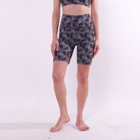 Geometric Print Bra With Scrunch And Cropped Shorts S21D144BS