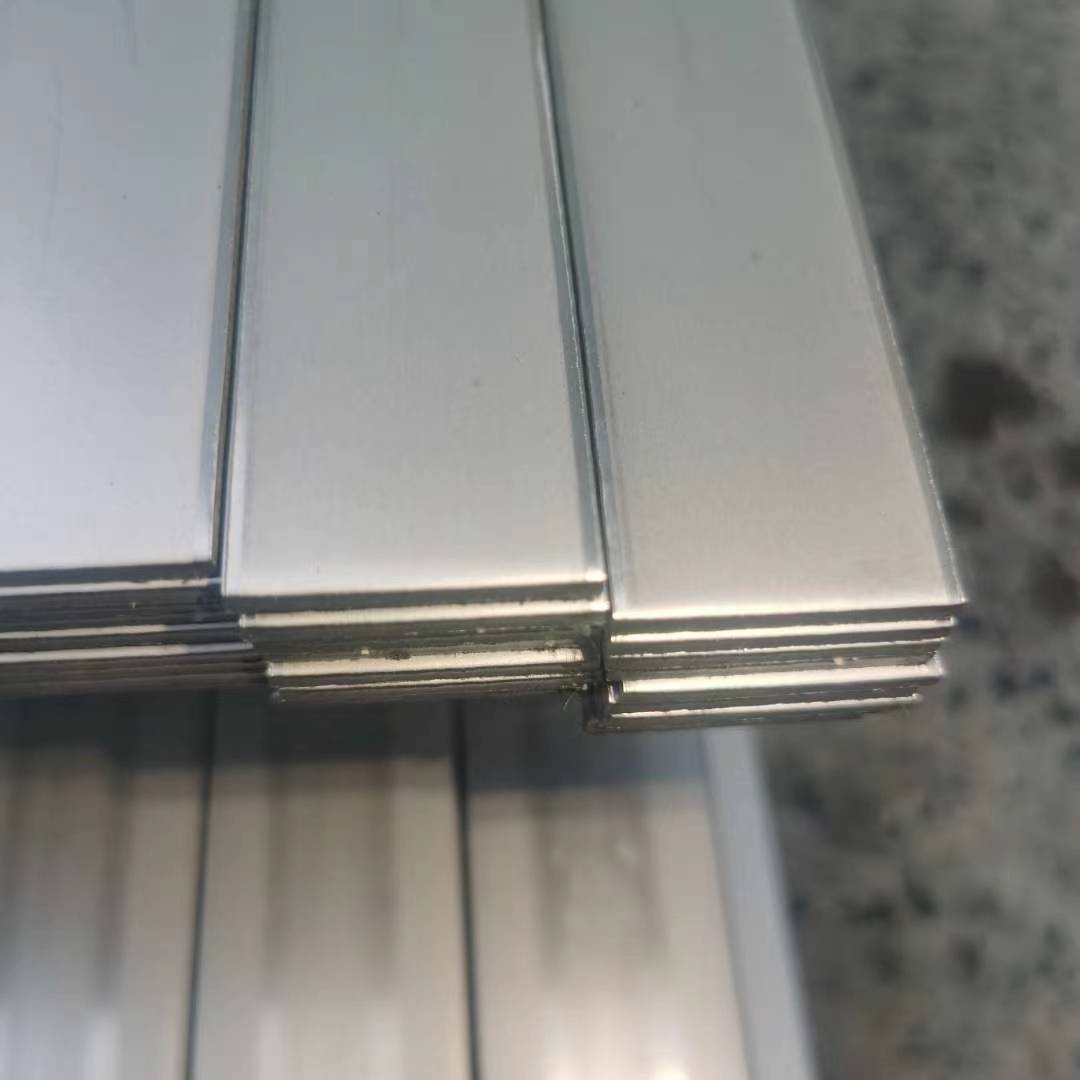 Cheapest Factory Stainless Steel Cold Rolled Bar - Stainless Steel Flat Bar 304L for Construction, Size: 10-20 mm – Cepheus