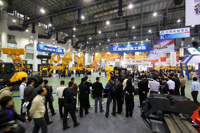 XCMG Participating into 2011 CHINA (XIAMEN) International Construction Machinery & Building Material Machinery Exhibition