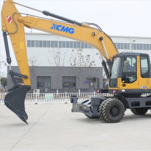XCMG crawler excavator XE210W