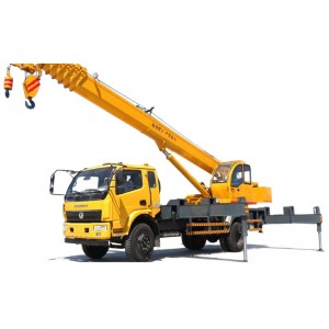 6T small capacity truck crane