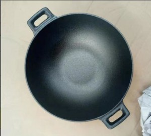 Wok con aceite vexetal de alta calidade de ferro fundido con dúas orellas