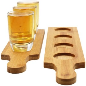 Servisný podnos z borovicového dreva na 3 alebo 4 šálky s tabuľou na kriedu pre hotelový bar alebo kaviareň
