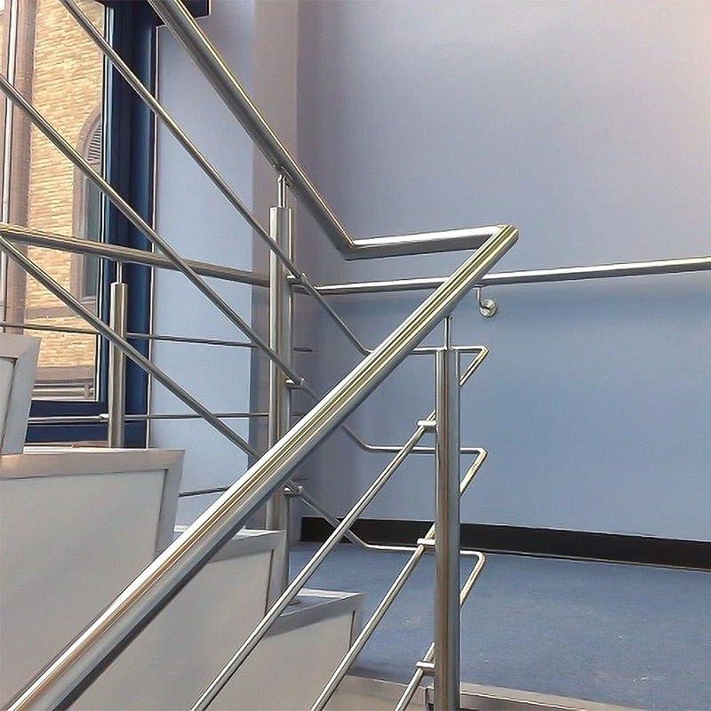 China Fencing Contractors Factory –  Staircase Handrail Stainless Steel Railing & Balustrade SS Railing Products China Deshion  – Deshion