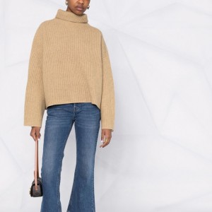 Sweater turtleneck musim luruh/sejuk wanita dengan jarum tebal.