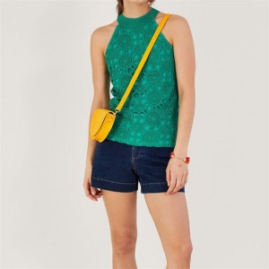 කාන්තා රවුම් ගෙල අත් නැති Crochet Top with Green