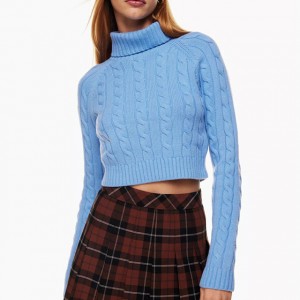 ntau yam tsim Cable-knit turtleneck sweater pullover