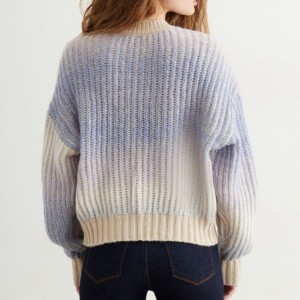 Sweater wanita pullover gaya idaman berwarna biru dan putih