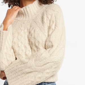 Жаночы швэдар Twist, малочна-белы пуловер з паўвысокай гарлавінай