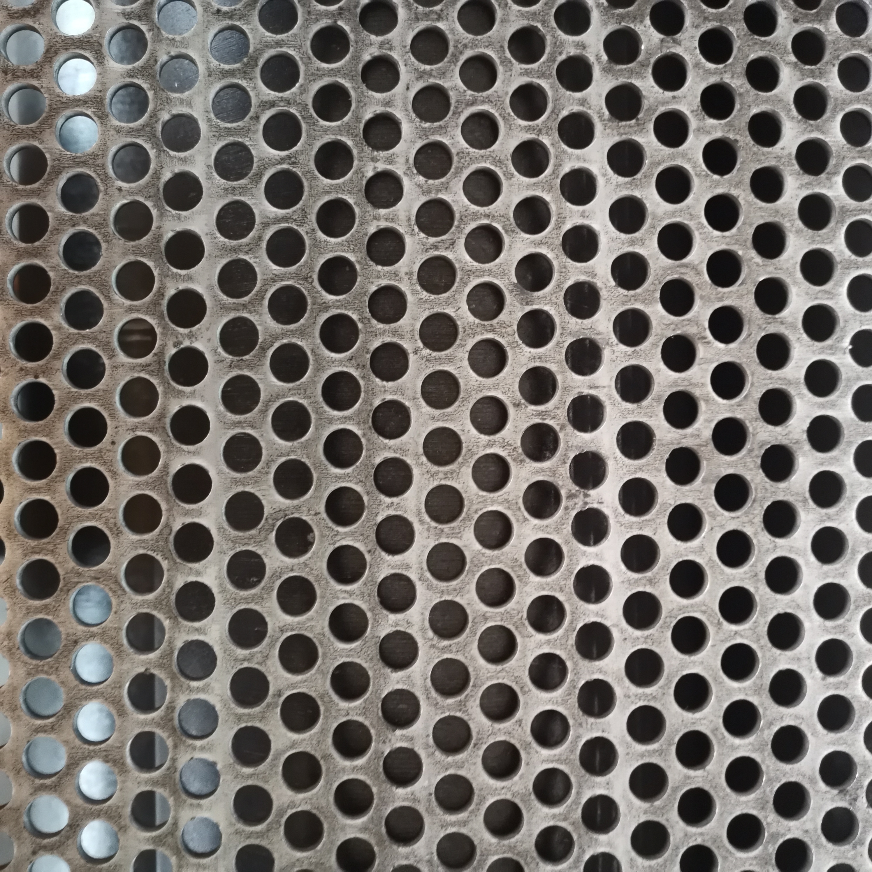 Fábrica y proveedores de paneles perforados de metal de malla de nido de  abeja de malla arquitectónica OEM de China