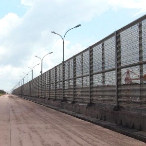 Предпазна строителна ограда против вятър и прах, перфорирани метални панели