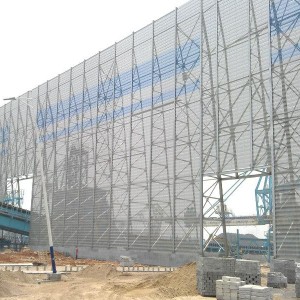 Horganyzott acéllemezek Bélyegzett fémhálós széltörő fal