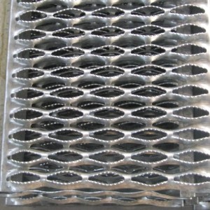 China Factory Stainless Steel Perforated Metal Mesh for Non Slip Metal Plate