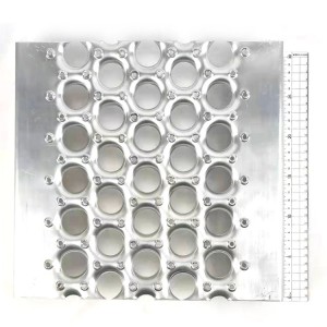 Galvanized Perforated Metal Safety Grating Anti Slip Stairs