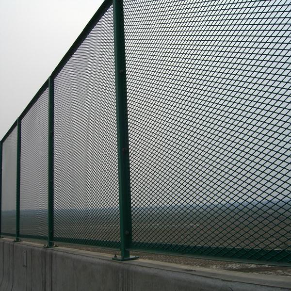 PriceList for Raised Expanded Metal - Highway road anti-glare fence diamond hole expanded metal mesh – Dongjie