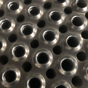 Fisheye round hole raised non-slip pedal perforated metal plate