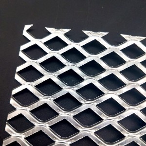 OEM-i alumiiniumist teemant-paisutatud metallvõrk fassaadikatte jaoks