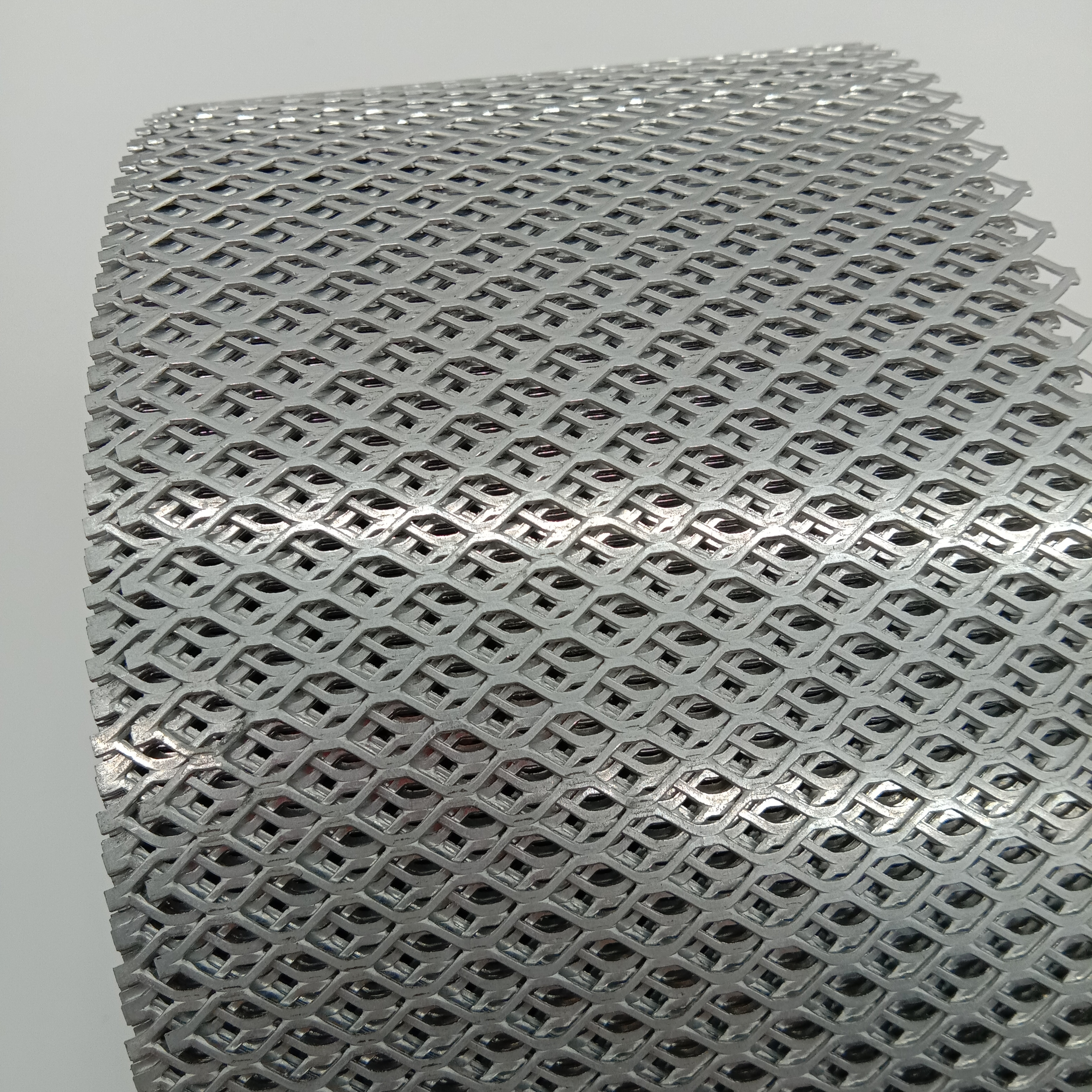 High definition Expanded Metal Wire Mesh - Low Price Customized Medical Filtration Mesh Expanded Metal Mesh – Dongjie