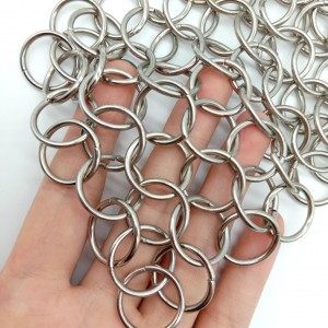 Beautiful Customizable Metal Decorative Chain Mail Ring Mesh