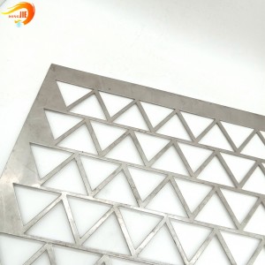Trikampio rašto perforuoto metalinio tinklo OEM dizaino dekoravimas