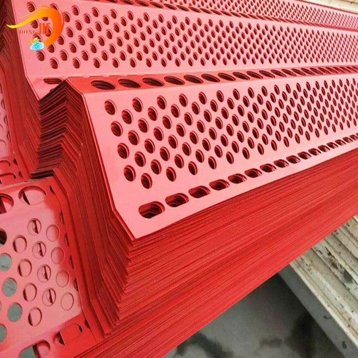 2019 China New Design Speaker Grill Mesh - Hot Sale Dust Protection Fence Advanced System Perforated Metal Mesh – Dongjie
