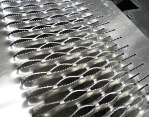China Factory High Quality Anti Slip Non Slip Perforated Metal Sheet