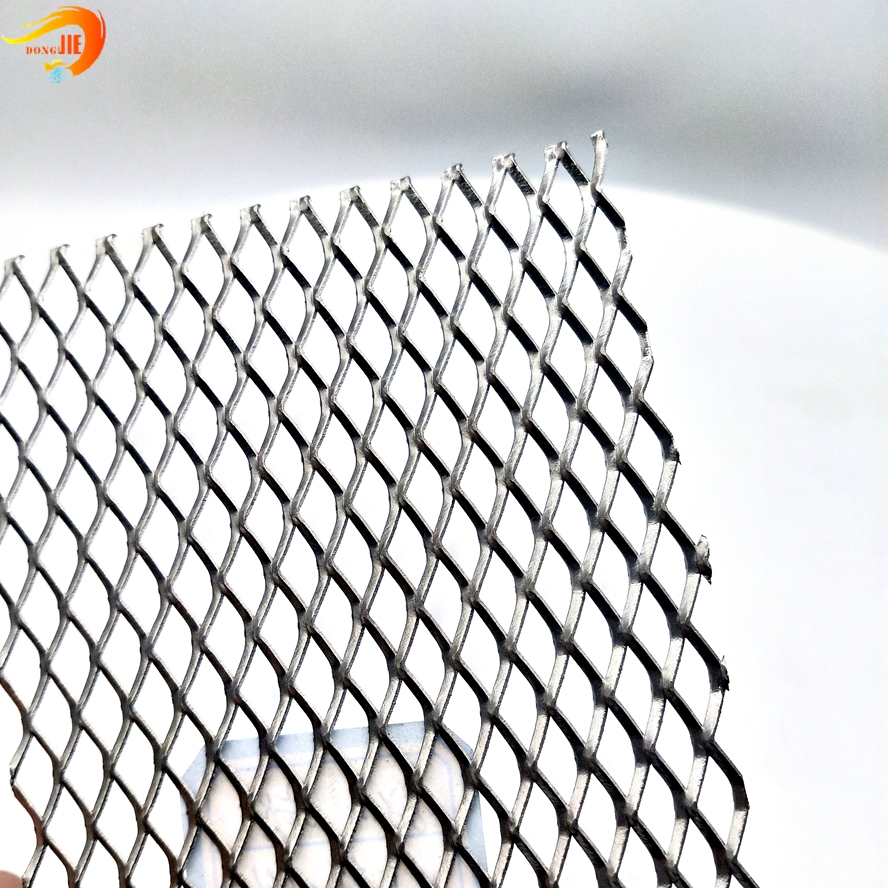 Expanded Mesh Wall Cladding