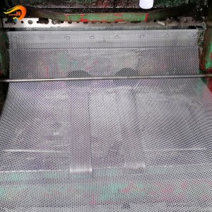 China Supplier Héichqualitativ Aluminium Erweidert Metall mat Fabrikpräis
