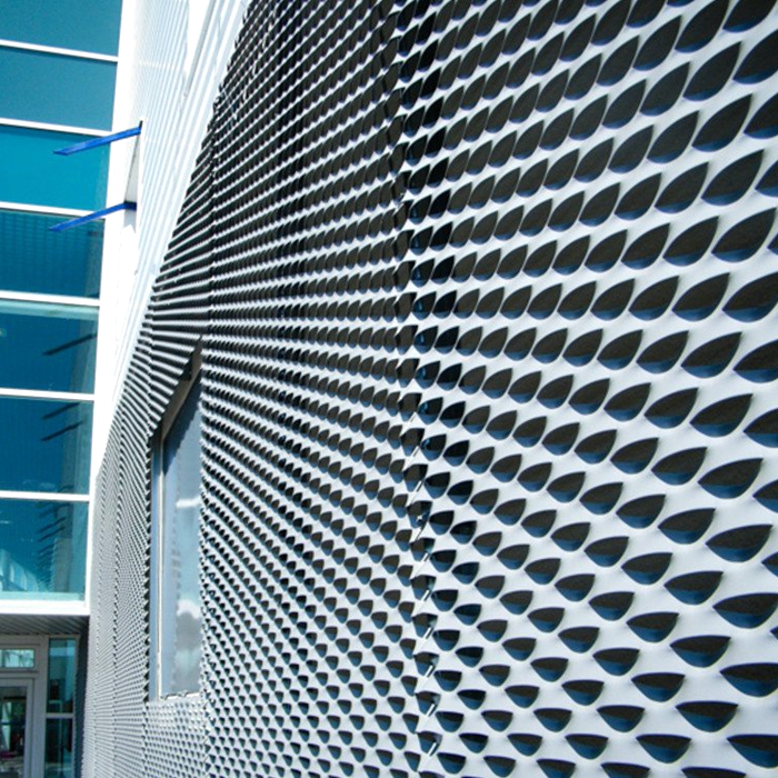 Do you know the advantages of metal curtain walls?
