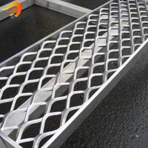 Fabrika satış paslanmaz çelik genişletilmiş metal ızgara teli merdiven basamağı
