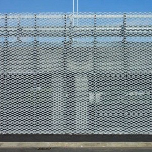 Outdoor separation fence galvanized steel mesh