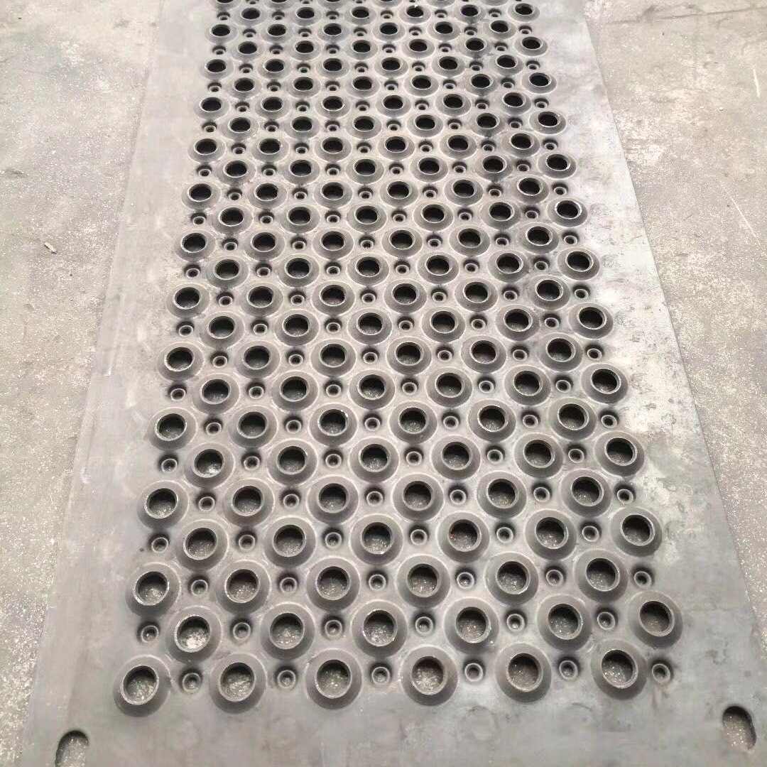 Wholesale Perforated Plate - Construction anti-skid steps stainless steel perforated stairs – Dongjie