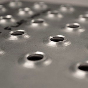 Stainless Steel 304 Perforated Dimpled Plate Anti Skid Bolong pikeun Platform lanté