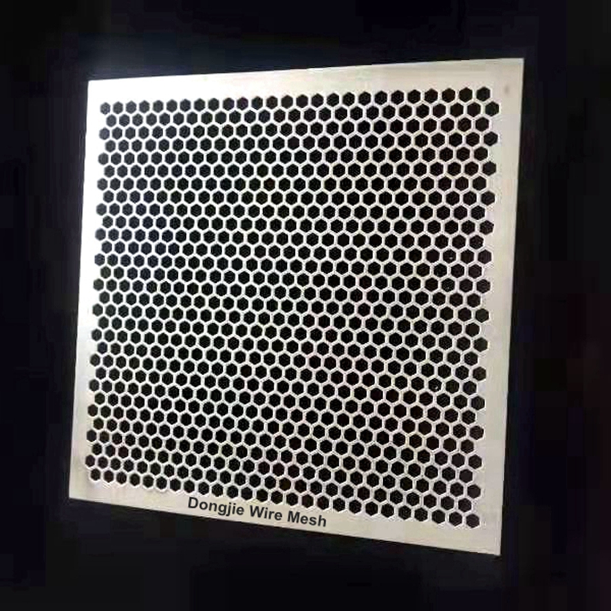 Manufacturer for Perforated Steel - Custom Car Craft Vent Cover Perforated Car Grill Mesh Sheet for Radiator Grill – Dongjie