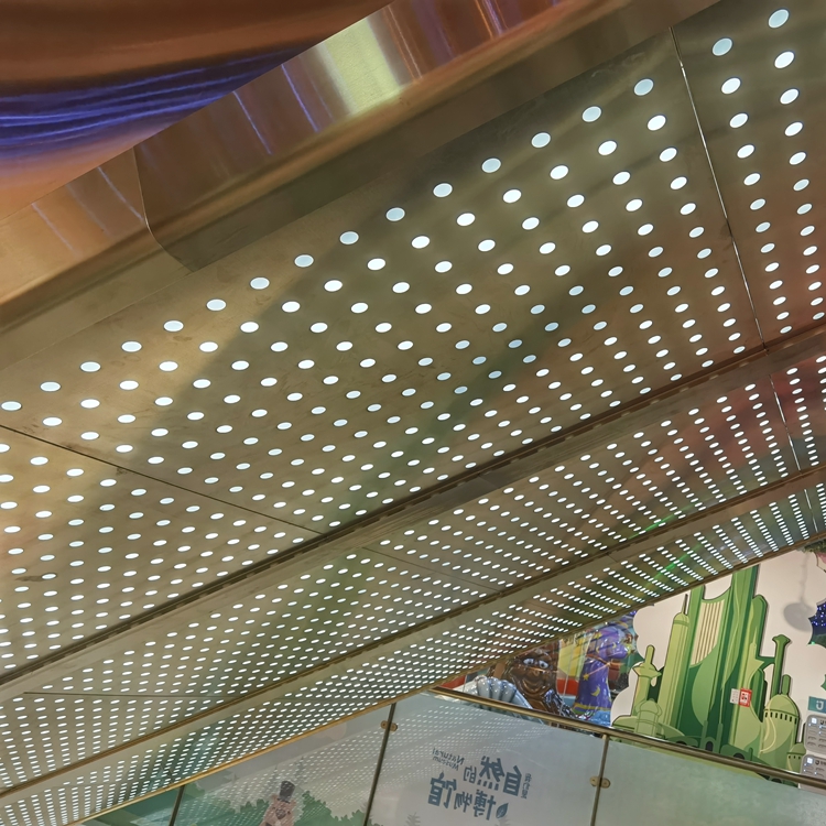 Advantages of perforated metal mesh for ceiling