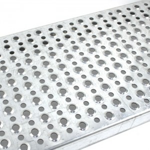 Galvanized stainless steel perforated metal mesh for skid plate safety grating