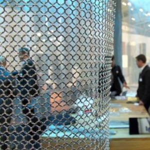 Dekoratyvinis langų tinklelis iš nerūdijančio plieno metalinis žiedinis tinklelis